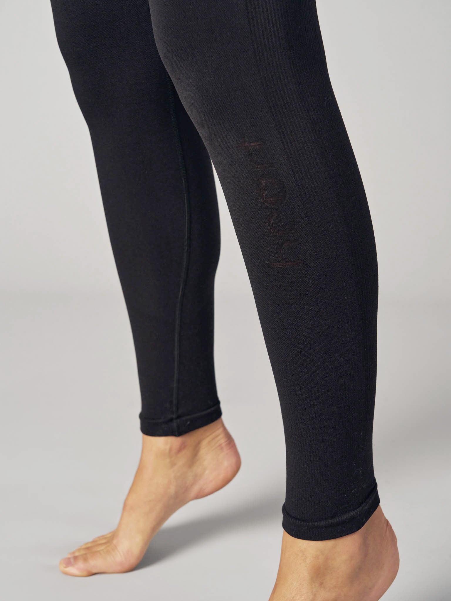 MMGaia Seamless Tights - Image 14