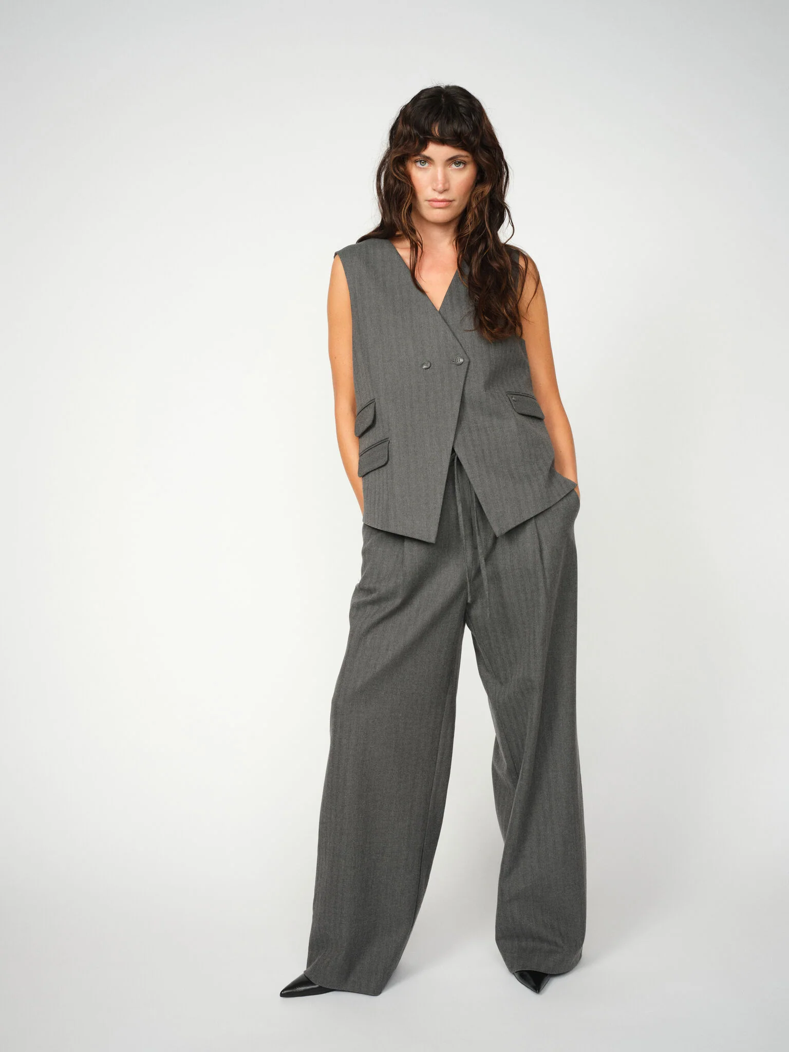 MMAlize Monrose Vest - Image 6