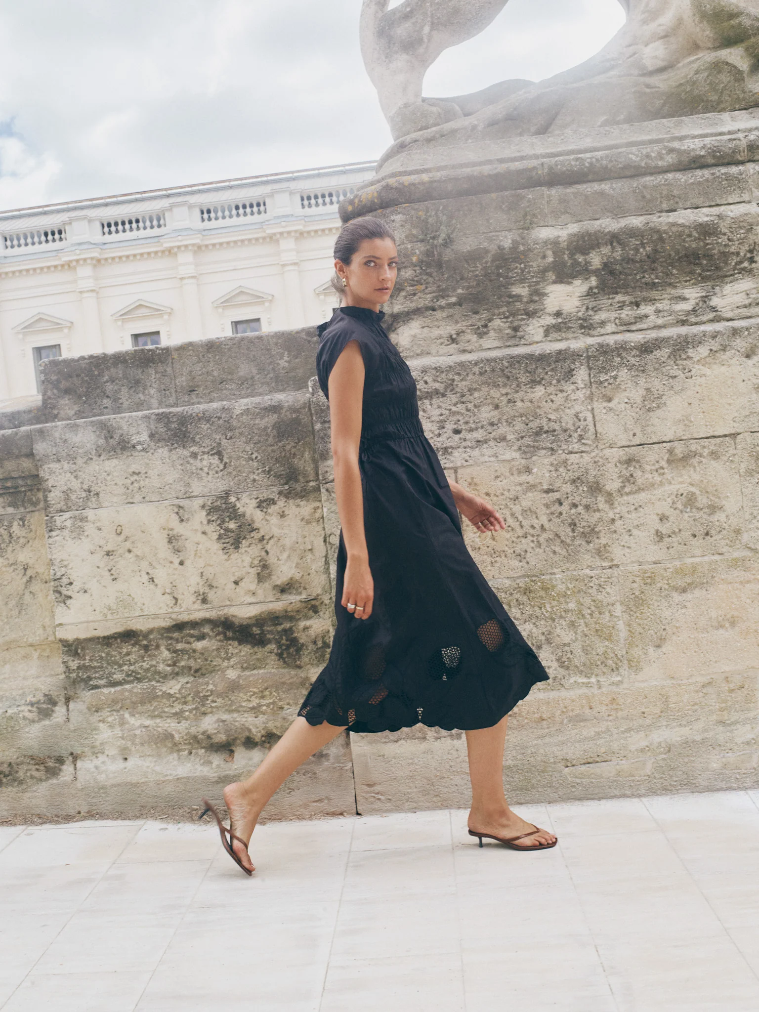 MMAria Mono Dress - Image 8