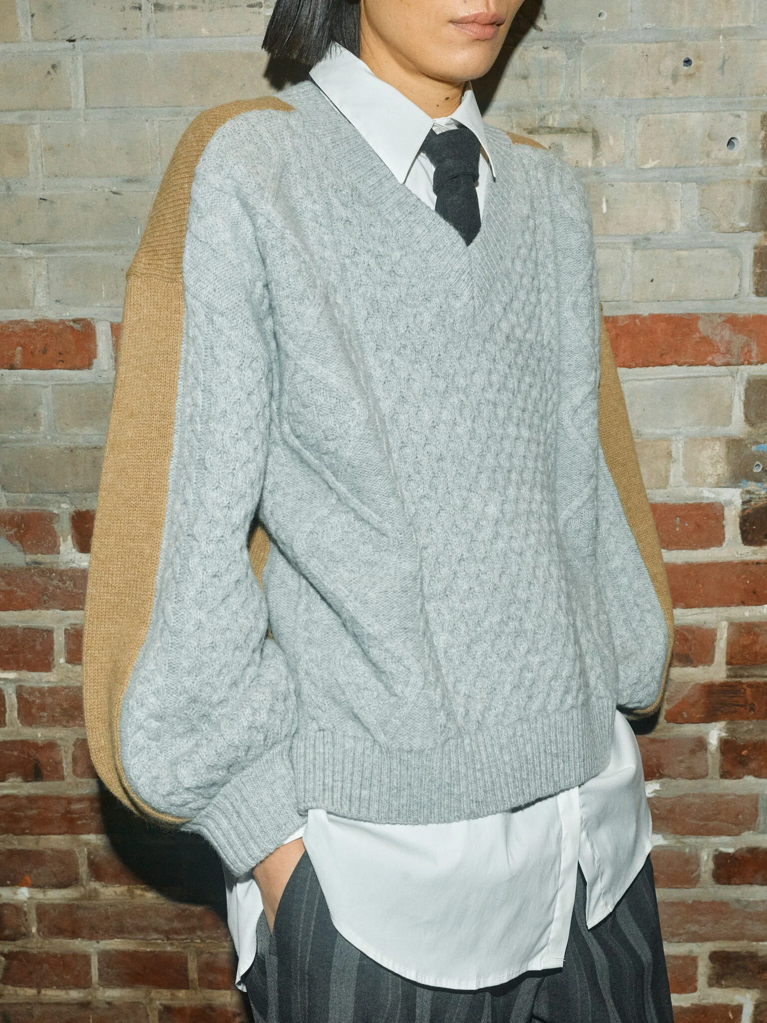MMBeth Ottili V-Neck Knit - Image 5