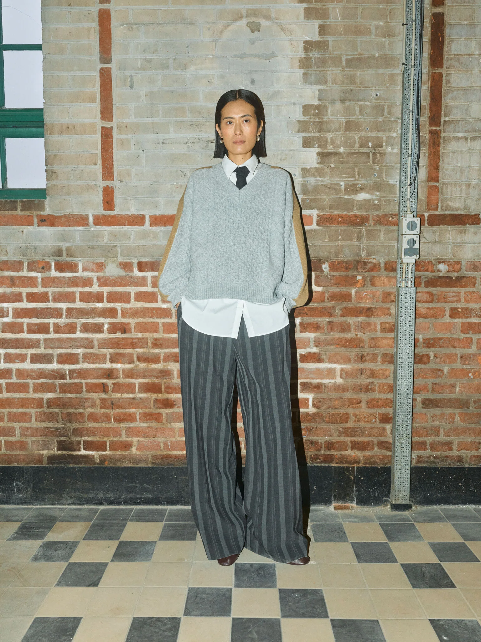 MMBeth Ottili V-Neck Knit - Image 6