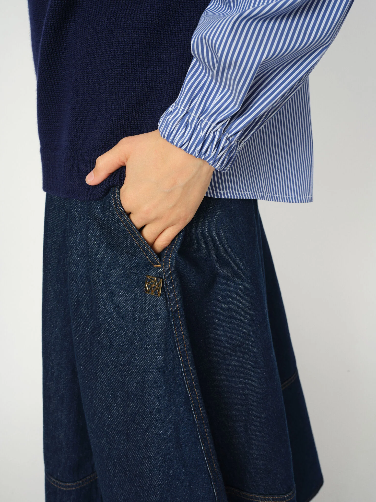 MMCynthia Denim A-skirt - Image 11