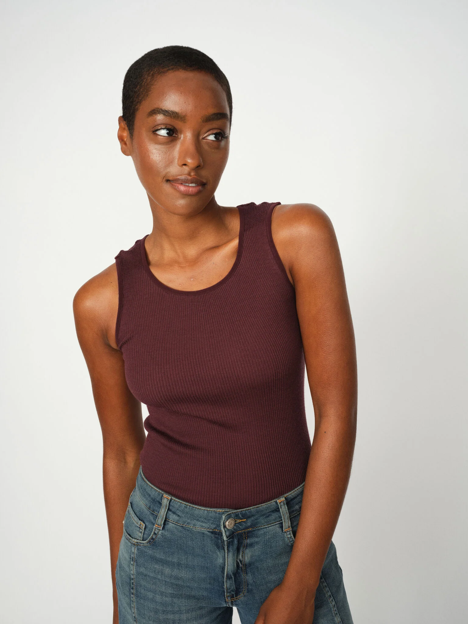 MMElaine Seamless Tank Top - Image 17
