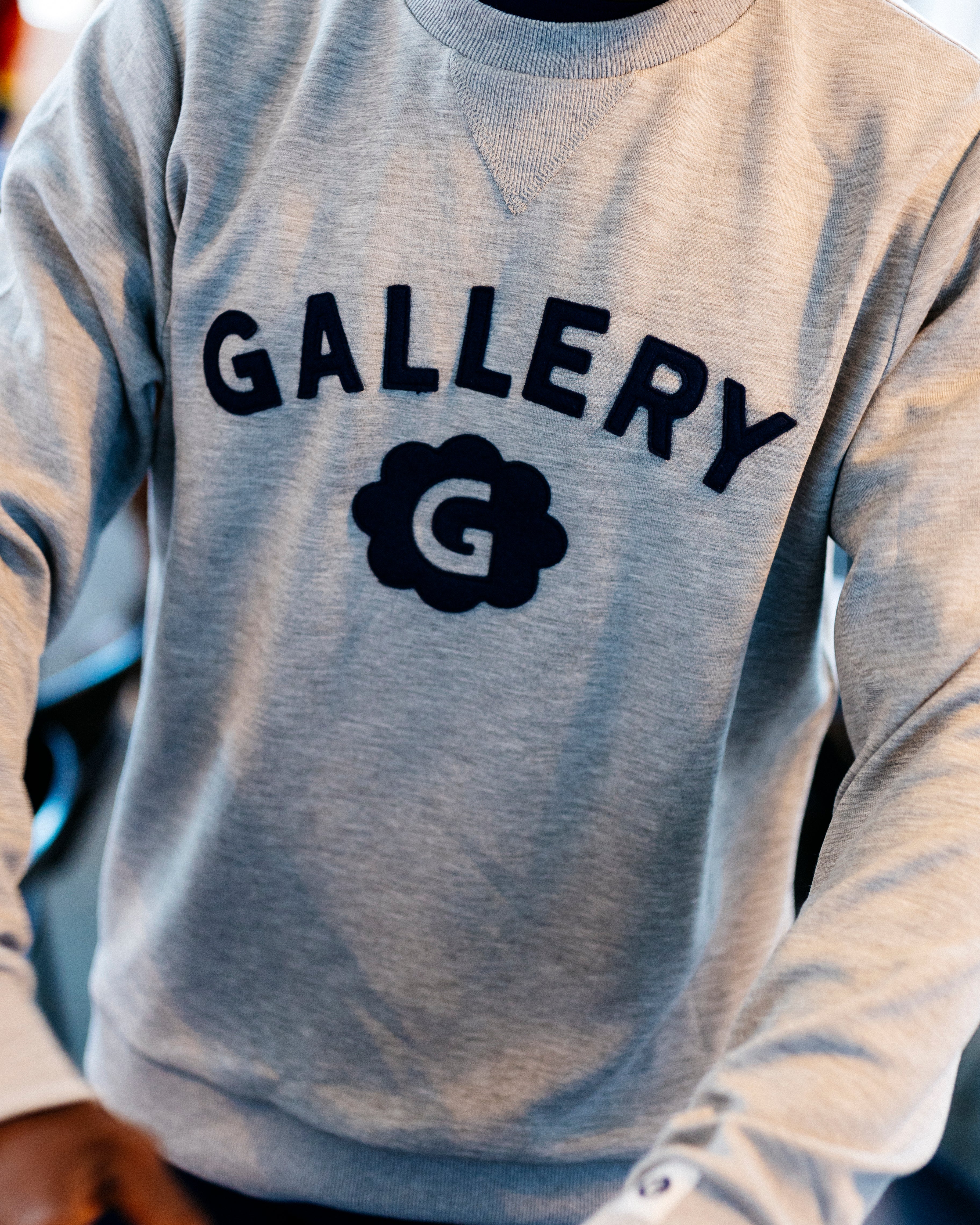 MMGBrigde Sweatshirt - Image 5