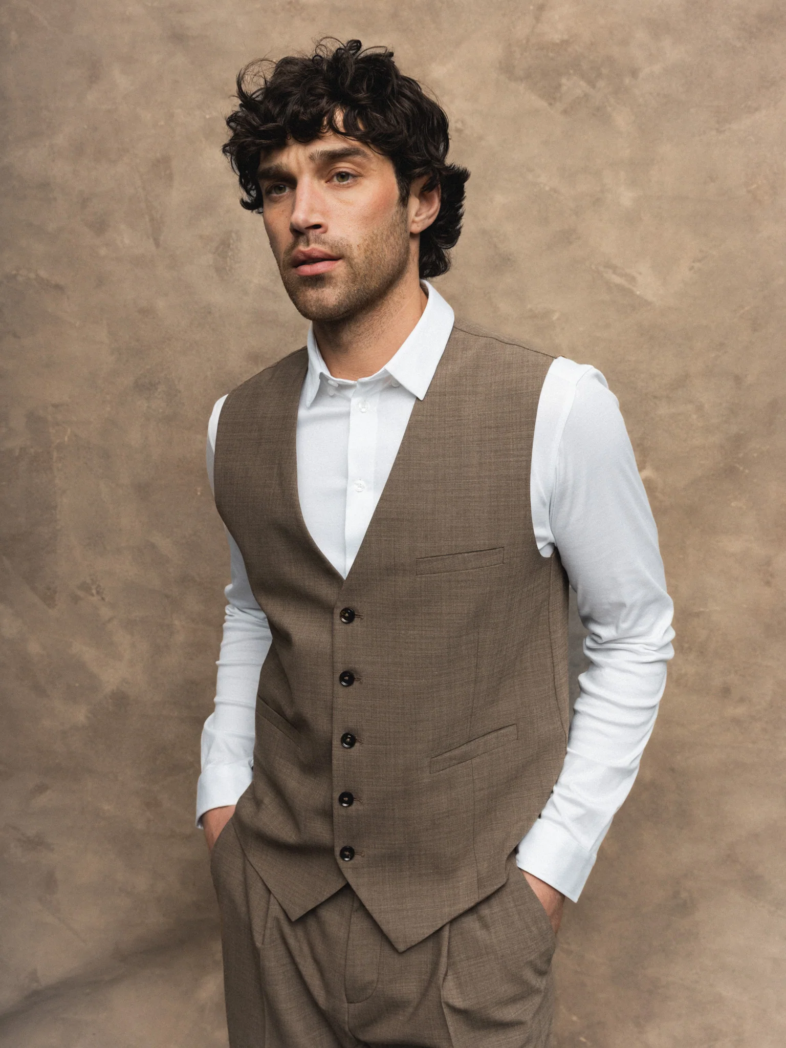 MMGHenry Dynamic Luxe Waistcoat - Image 2
