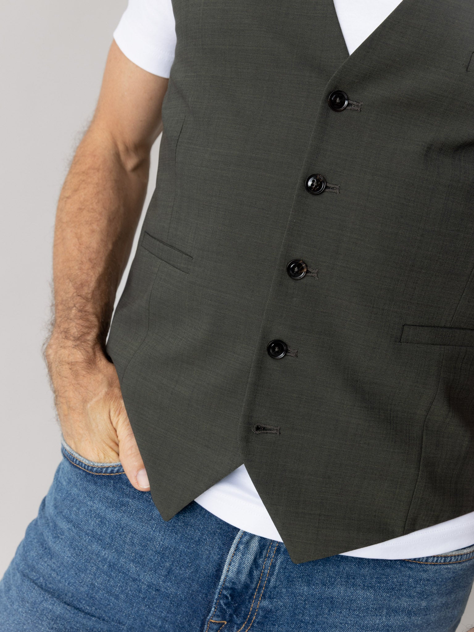 MMGHenry Dynamic Luxe Waistcoat - Image 8