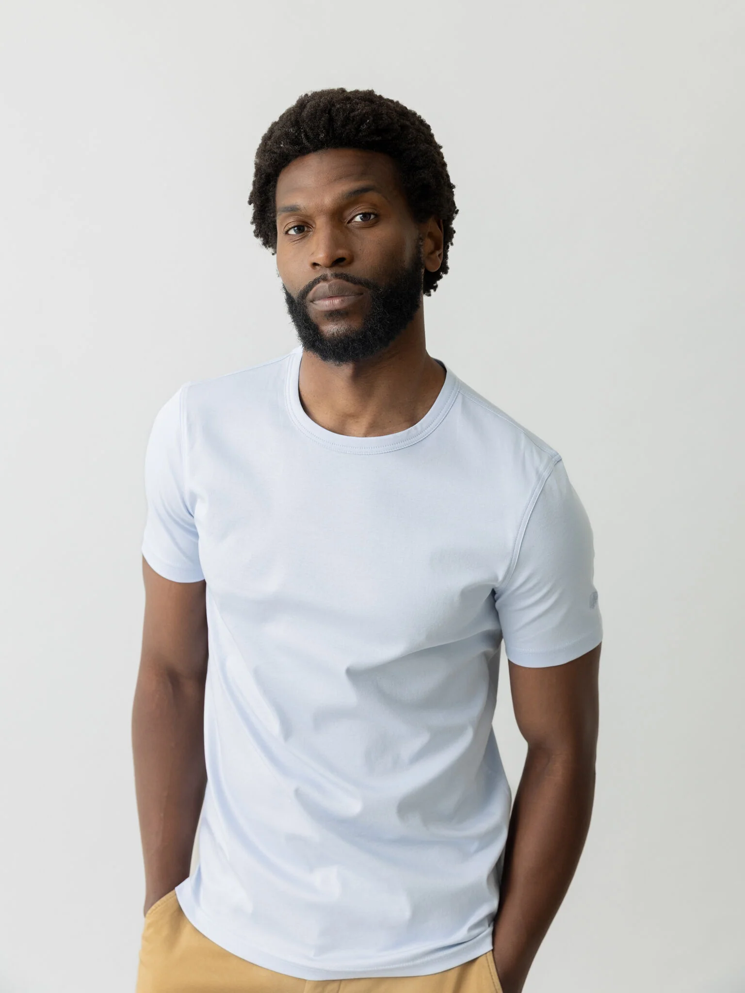MMGPerry O-Neck Tee - Image 15