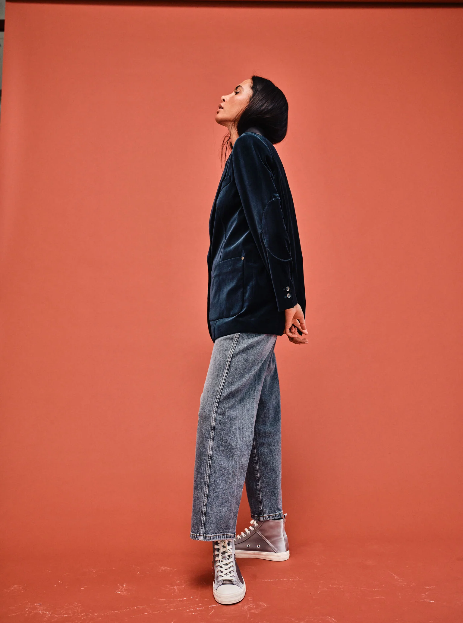 MMHBrave Velvet Blazer - Image 5