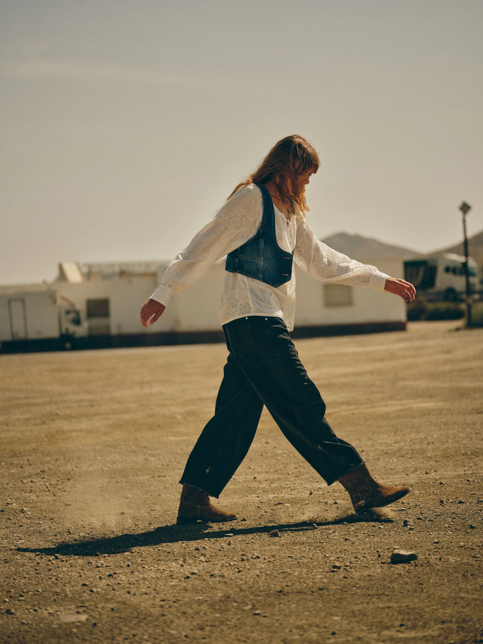 MMHCruise Loop Vest - Image 5