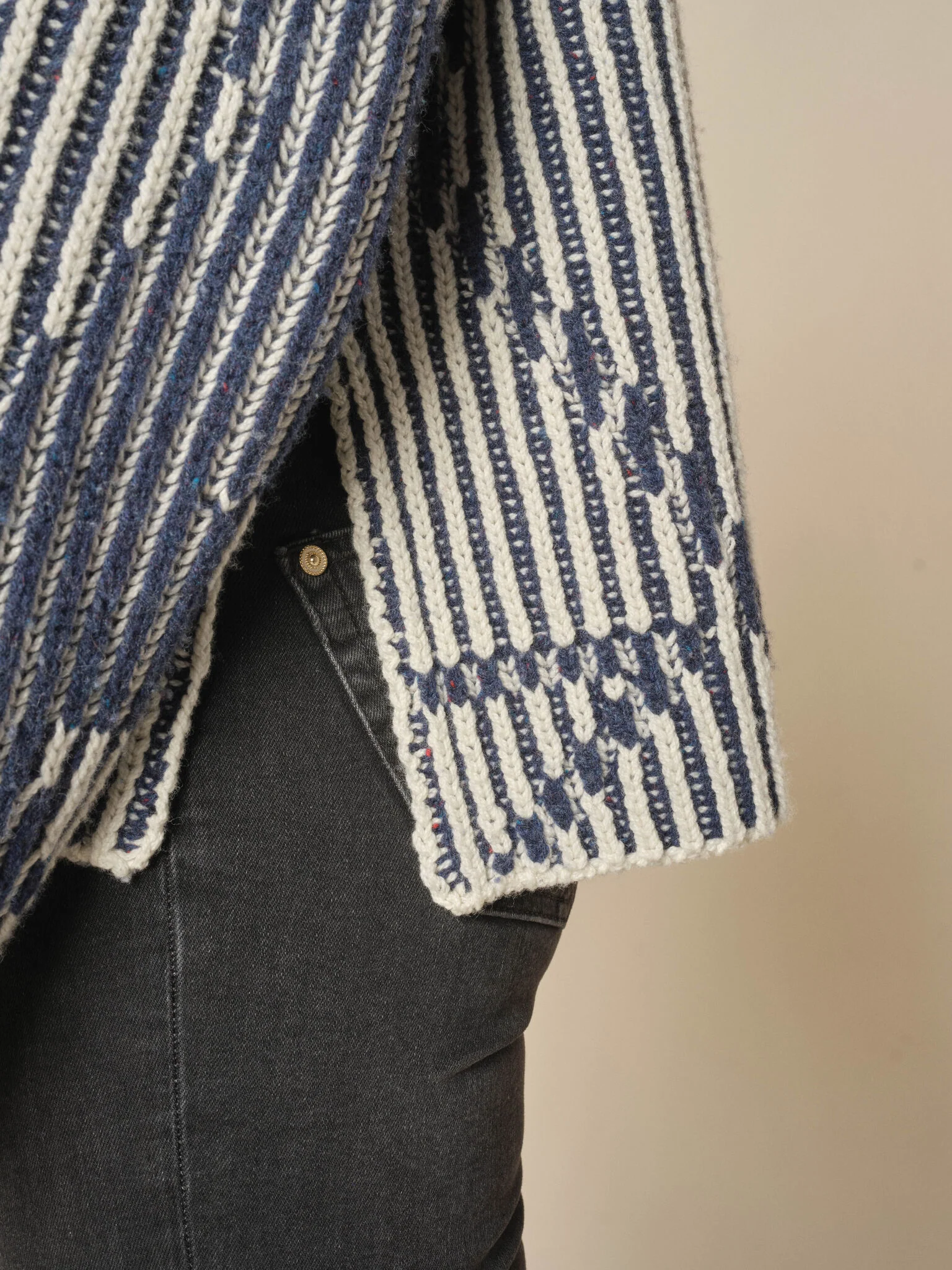 MMHelna Ikat Rollneck Knit - Image 5