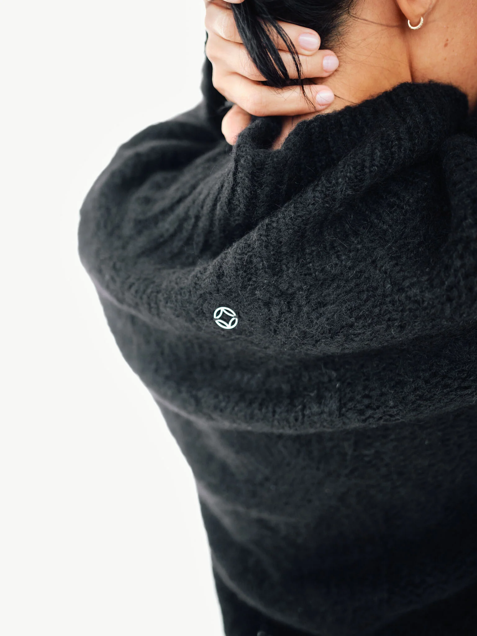 MMHRelax Sheer Knit - Image 6