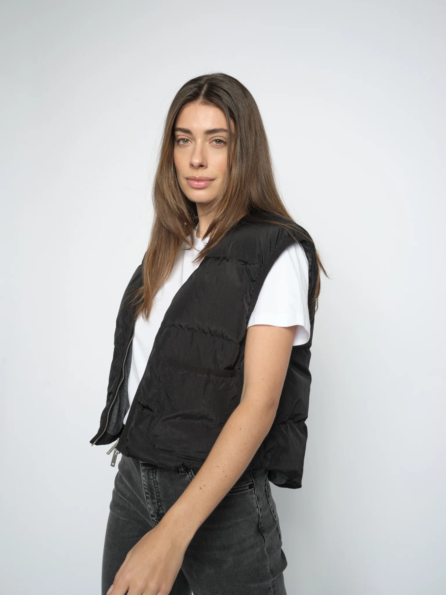 MMManja Down Vest - Image 2