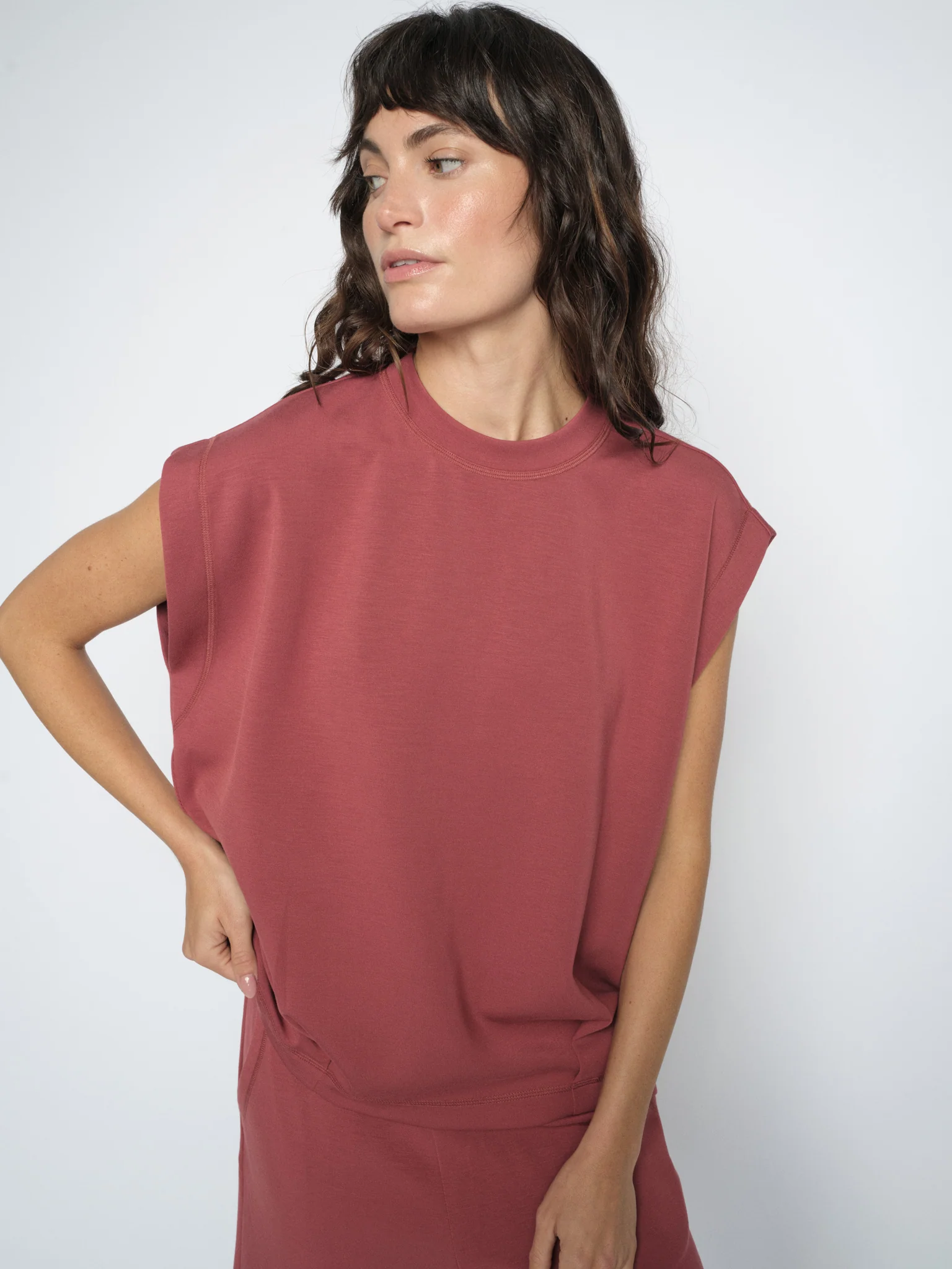 MMNamara Sweatshirt - Image 8