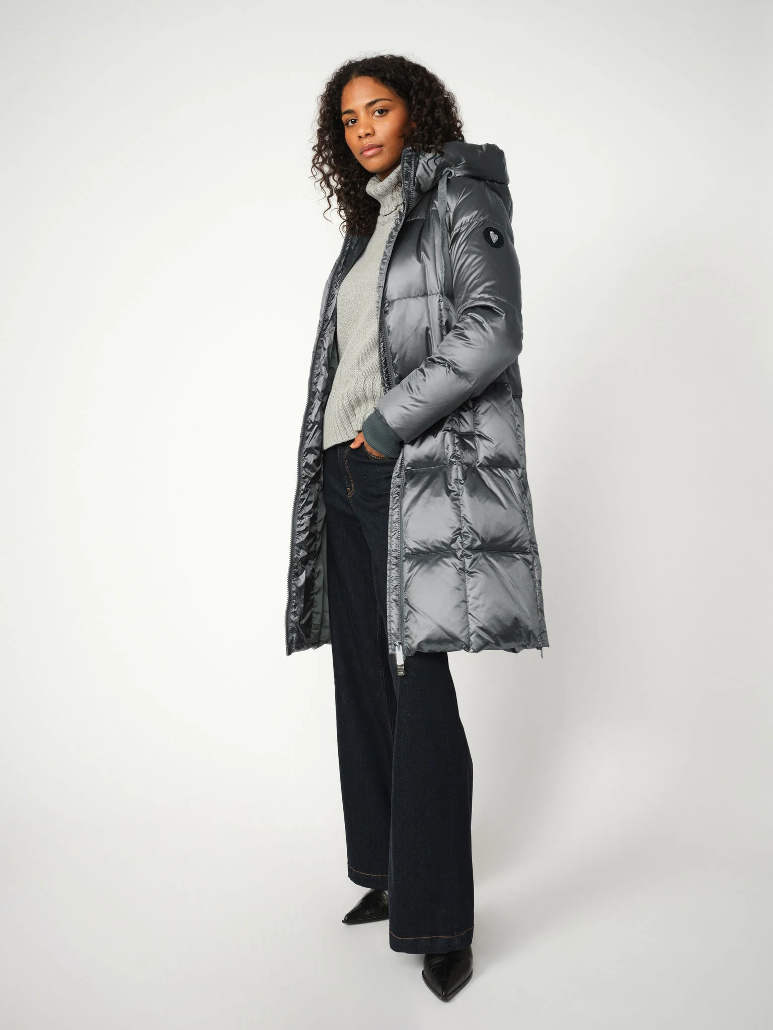 MMNova Metallic Down Coat - Image 8