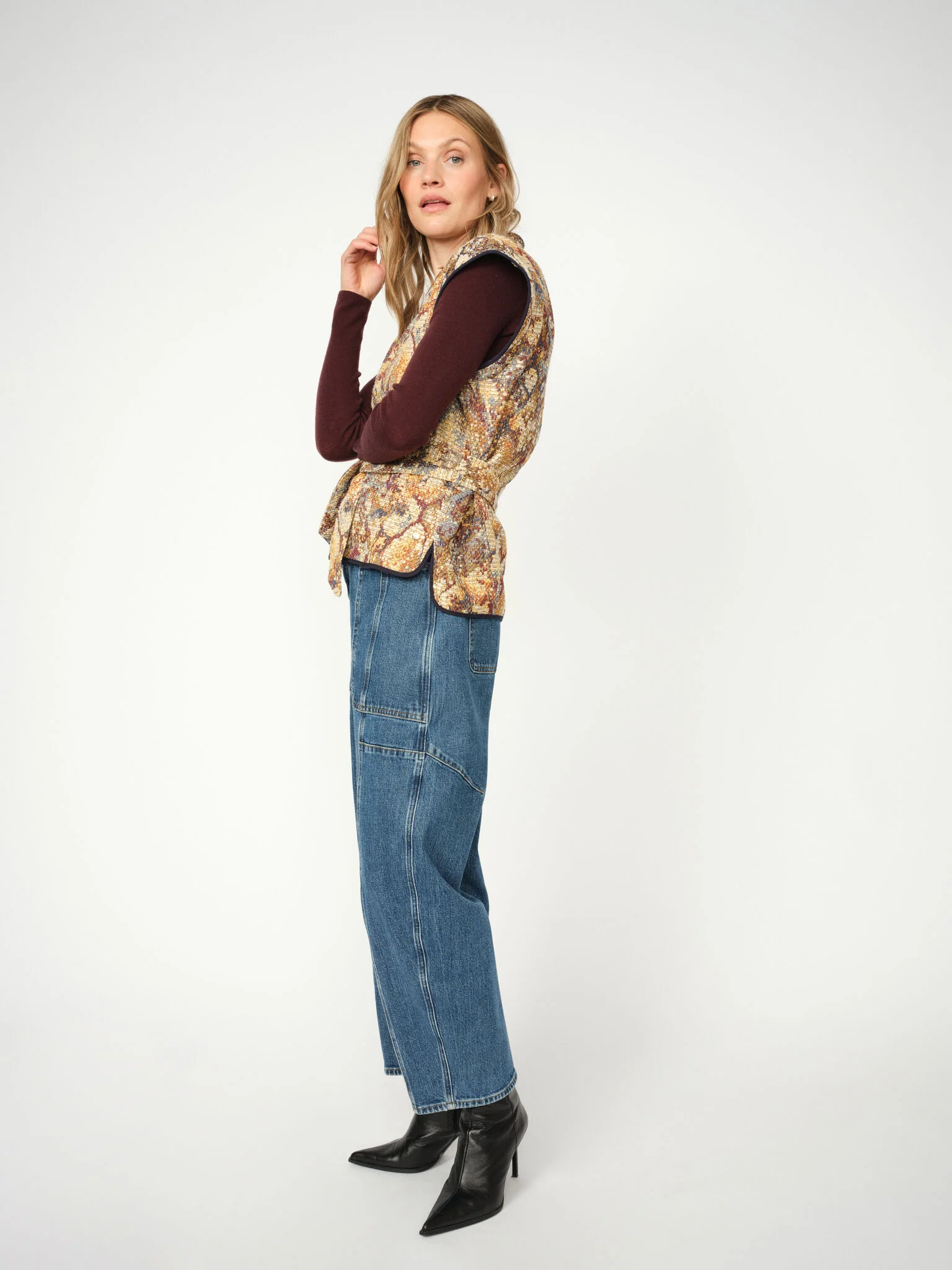 MMOz Wired Vest - Image 2