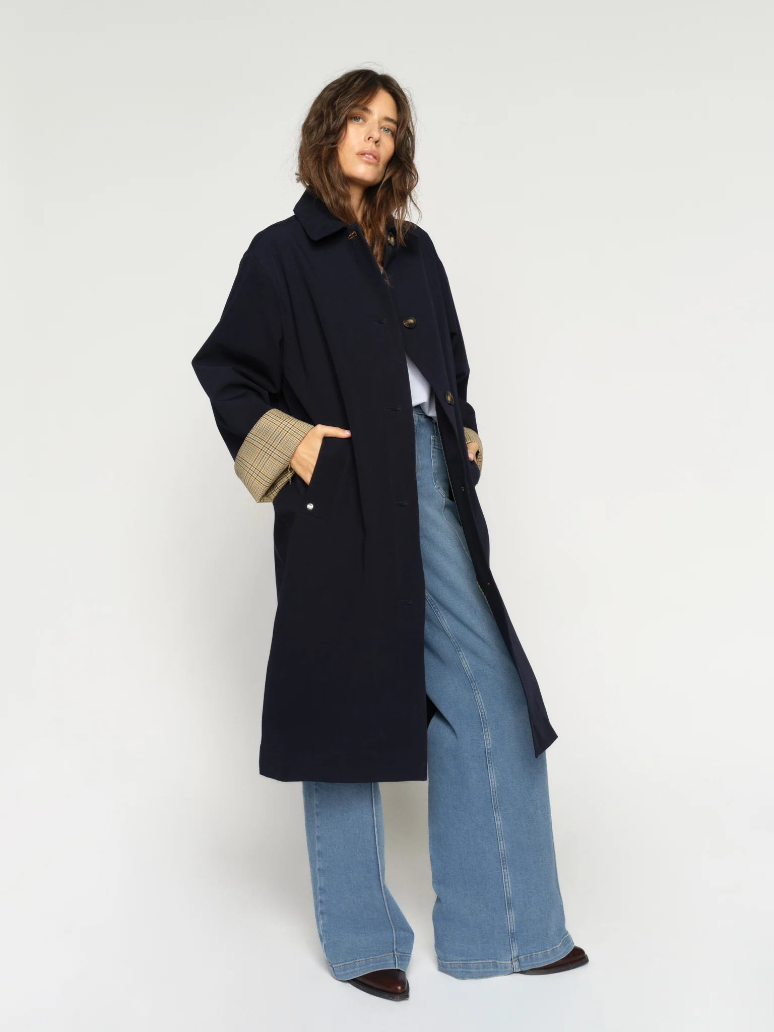 MMRiko Bora Trenchcoat - Image 12