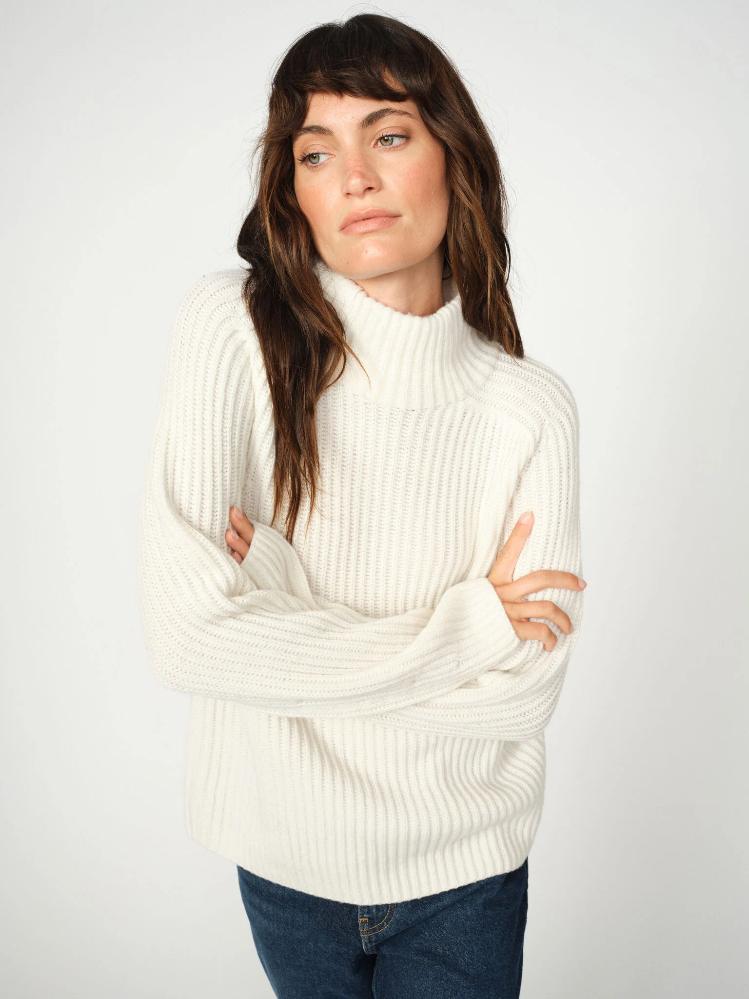 MMThyra Highneck Knit - Image 9