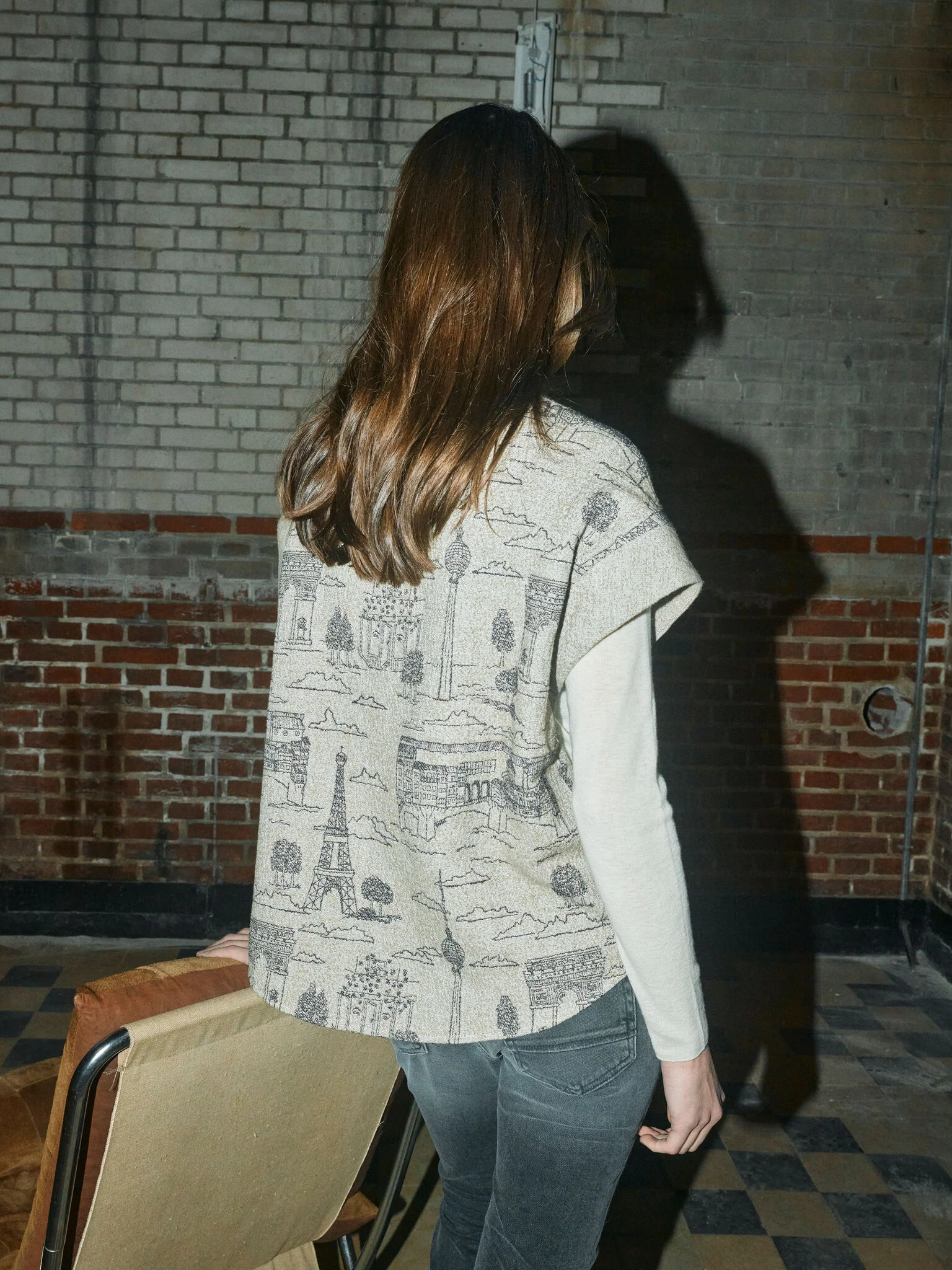 MMVersa Tale Vest - Image 2