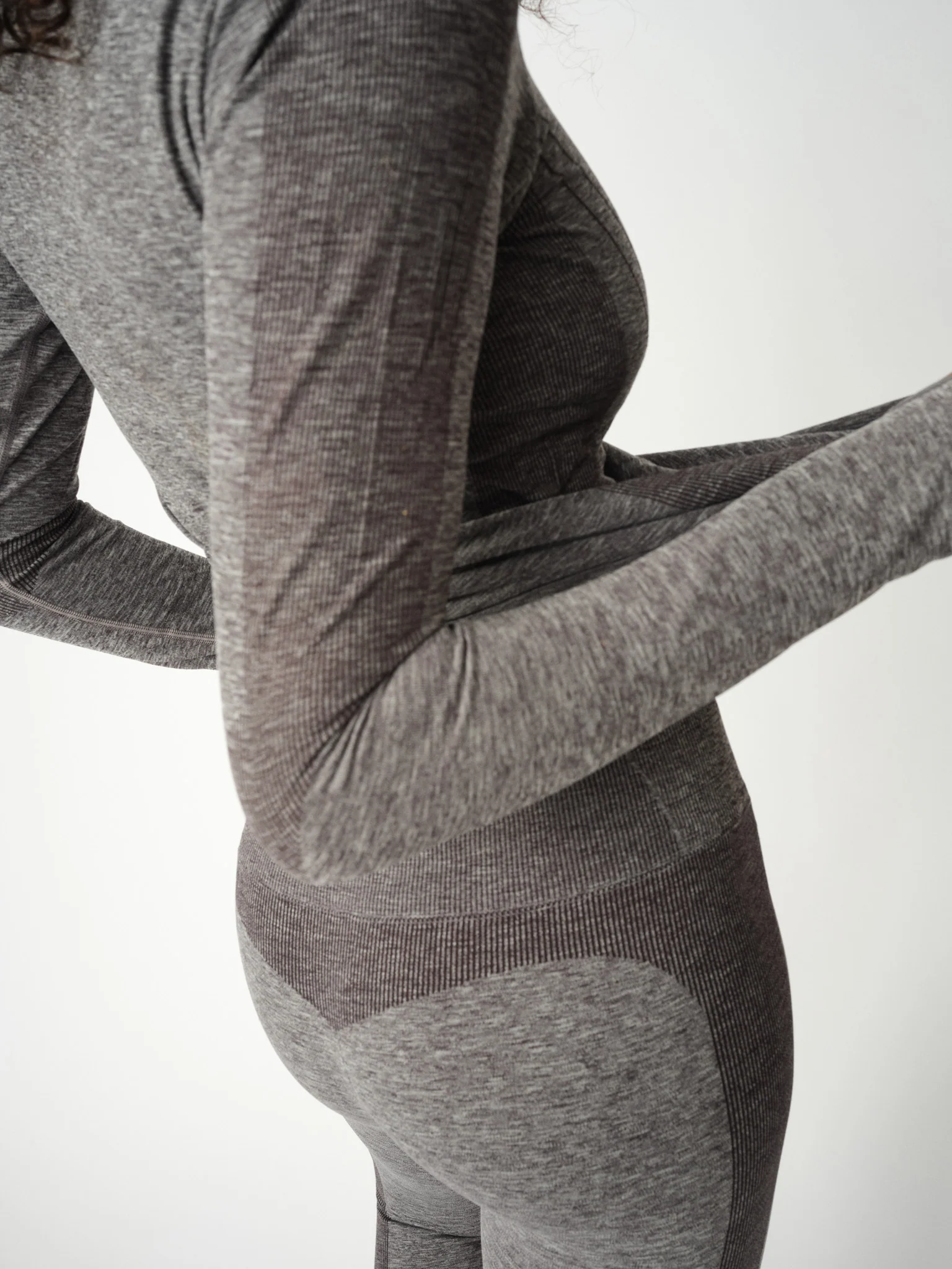 MMVigdis Seamless LS Top - Image 5