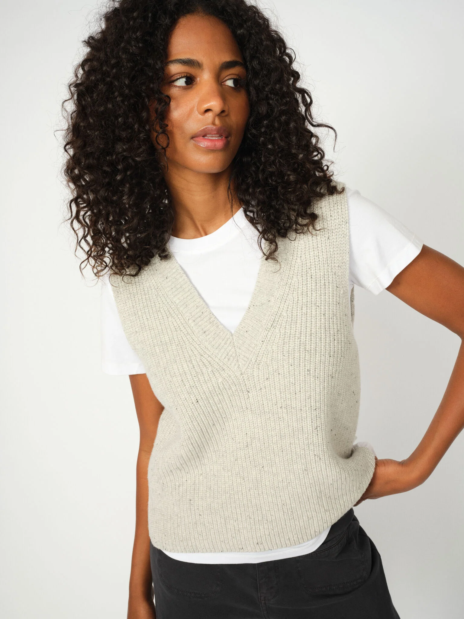 MMZhara Thyra Knit Vest - Image 2