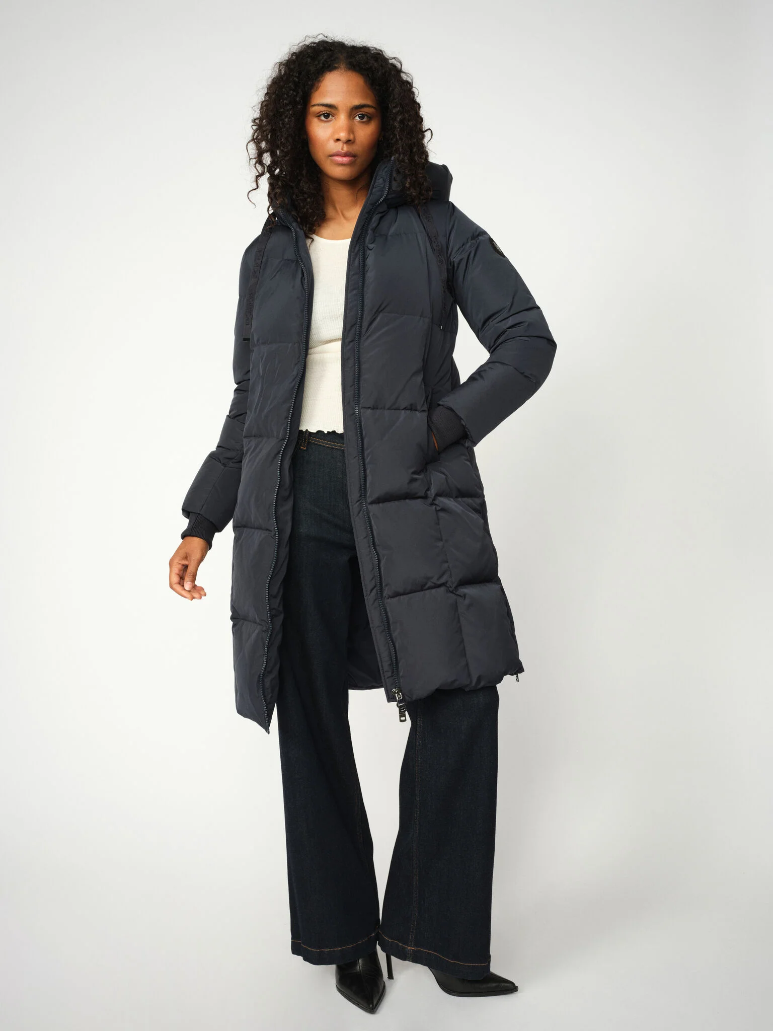 MMNova Square Down Coat - Image 41